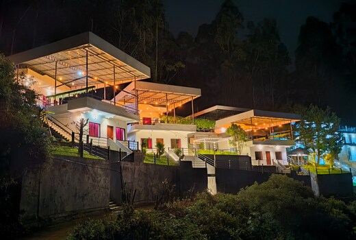 Mountain Hut Resorts Munnar