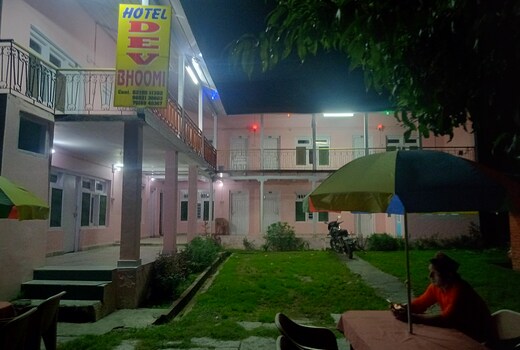 Hotel Dev Bhoomi