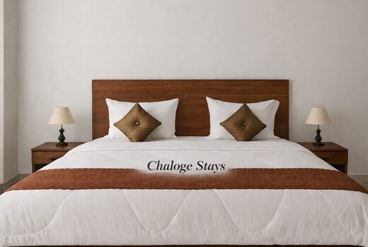 Chaloge Stays | Varanasi