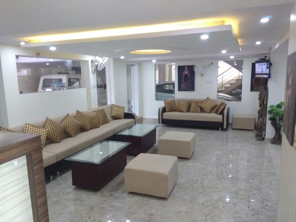 AADITYA GUEST HOUSE
