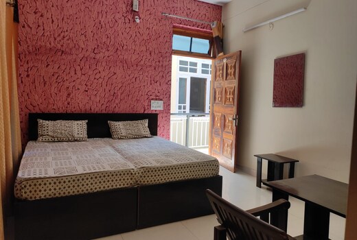 Hotel Rana