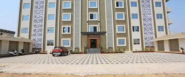 Hotel Adish