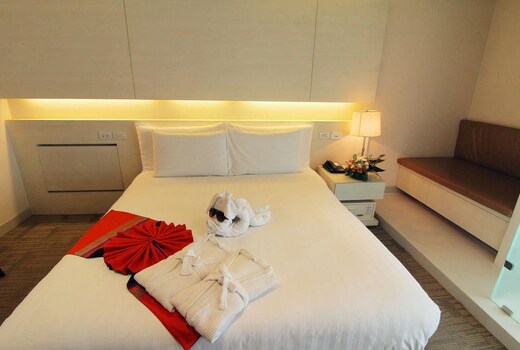 Aspira Hiptique Sukhumvit 13