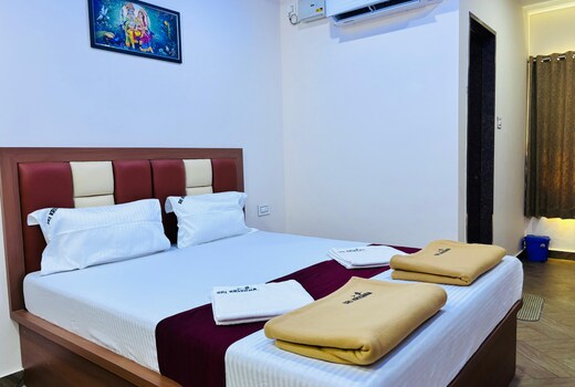 Sri Krishna Lodge Tekkatte