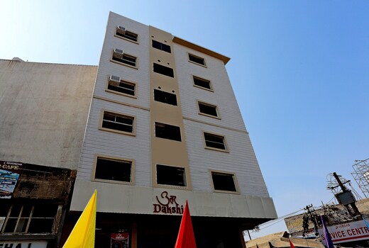 HOTEL CRYSTAL INN