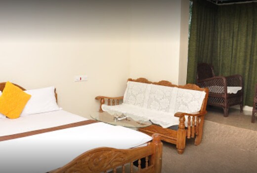 Shwethagiri | Rooms in a Homestay