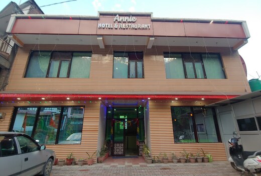 Annie Hotel and Restaurant