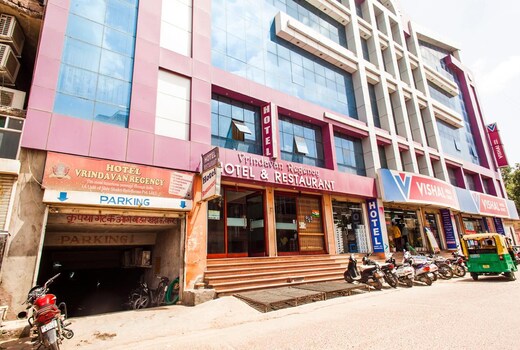 Hotel Vrindavan Regency