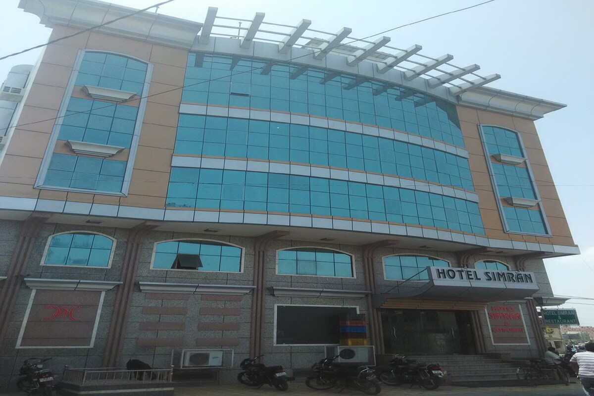 Hotel Simran & Restaurant