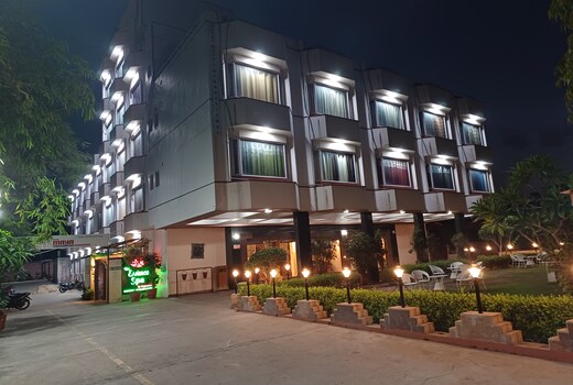 Hotel Maya International-500 Meter From Jaipur Junction