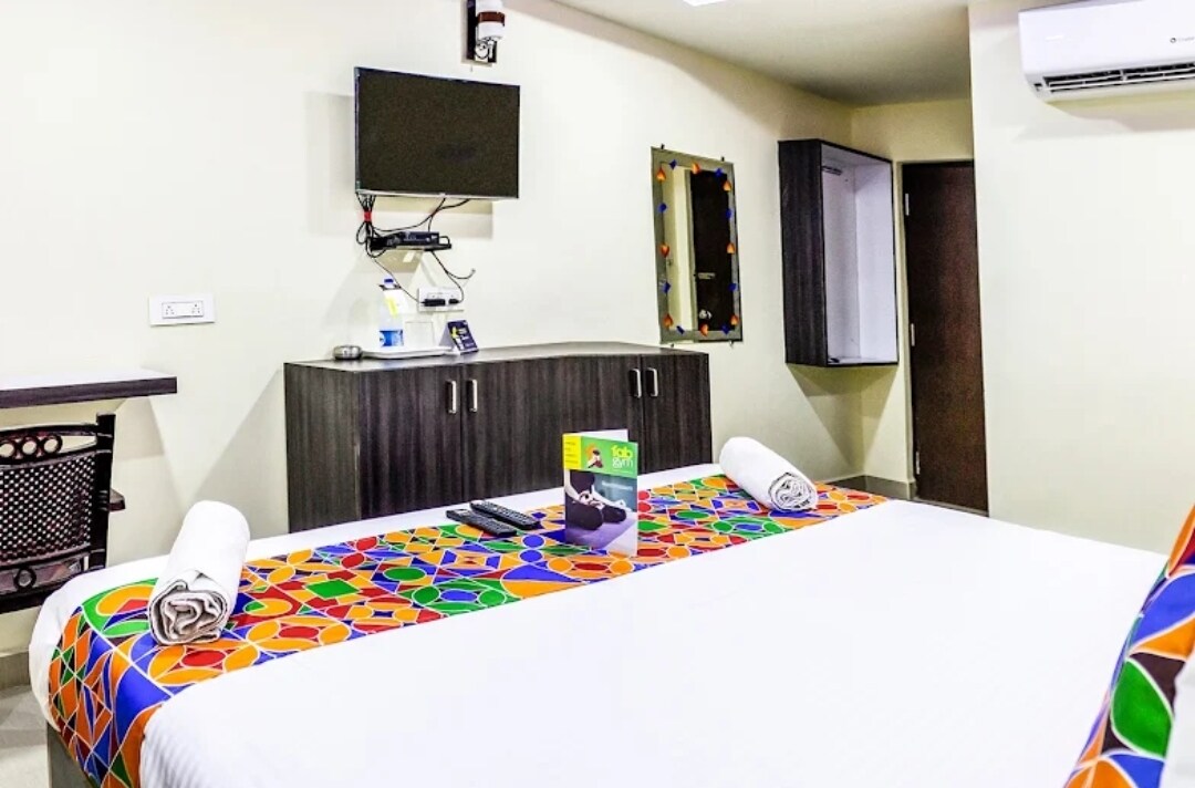 Akshaya grand hotel