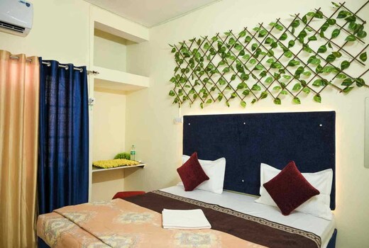 Hotel O POP Hotel Blue Star