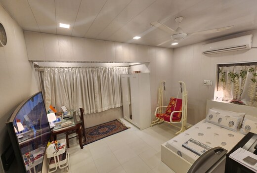 Studio White Window in Bandra West