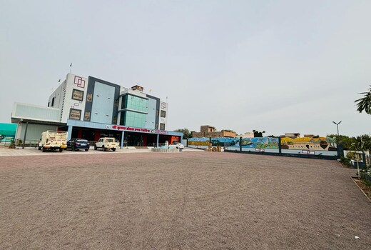 Shree Krishna Hotel & Restaurant