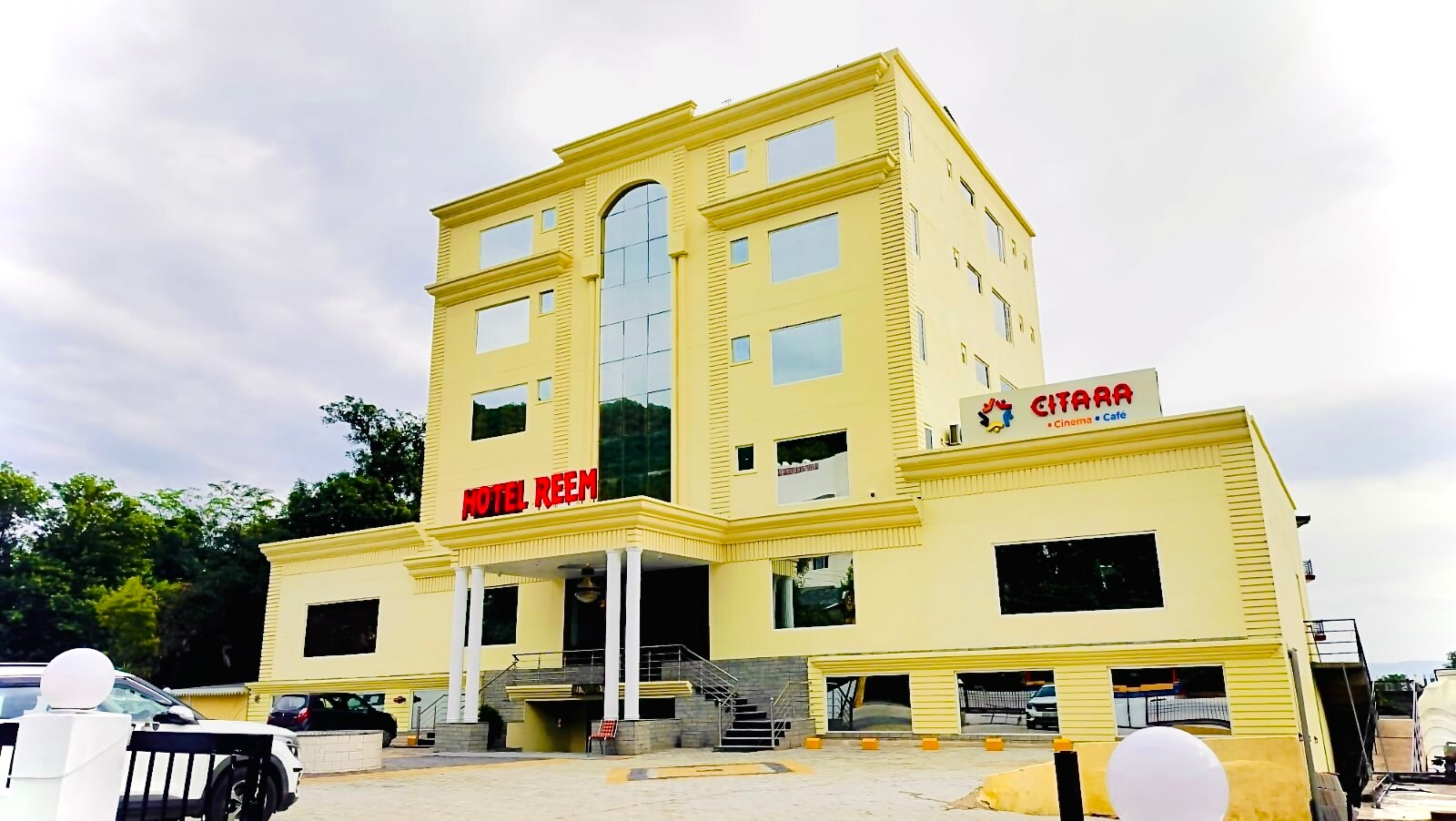 Hotel Reem