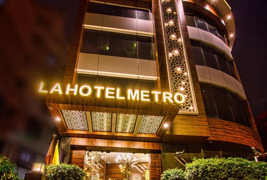 La Hotel Metro