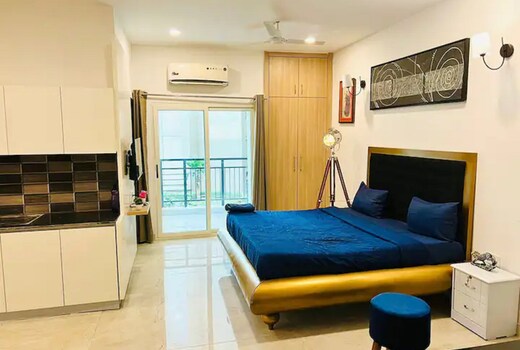Luxury Noida 2bhk Suites