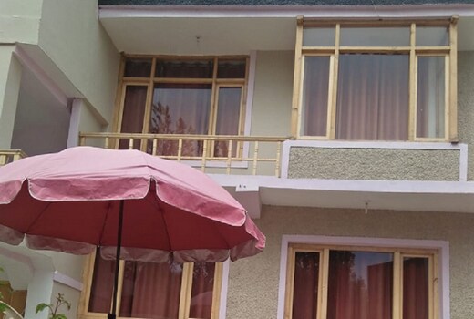 Moon Palace Homestay | Rooms & Meals