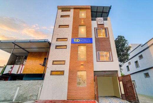 FabHotel Shivay I, Ayodhya Nagar