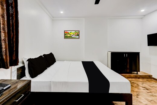 Hotel O Mugdha grand