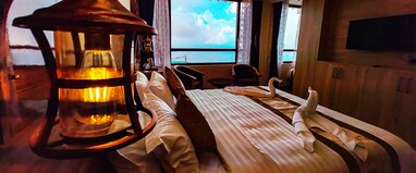 HOTEL GOLDEN POTALA