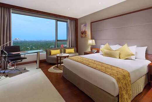 Crowne Plaza Kochi