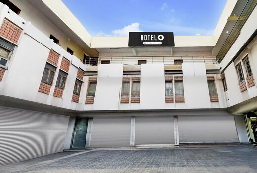 Hotel O Lakdikapul Near Birla Mandir