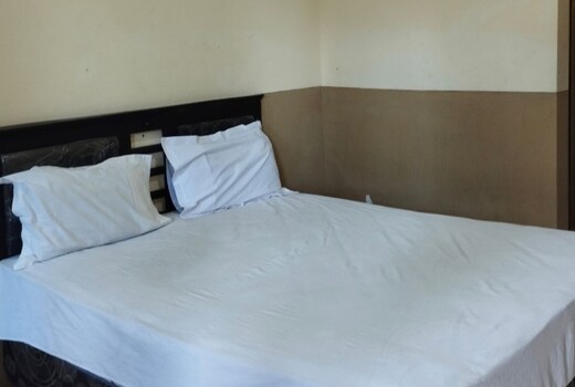 Hotel O Puri Batu Bolong