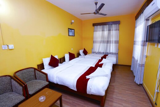 Bishwonath Hotel