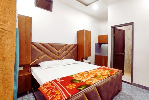 SKY LINE HOMESTAYS