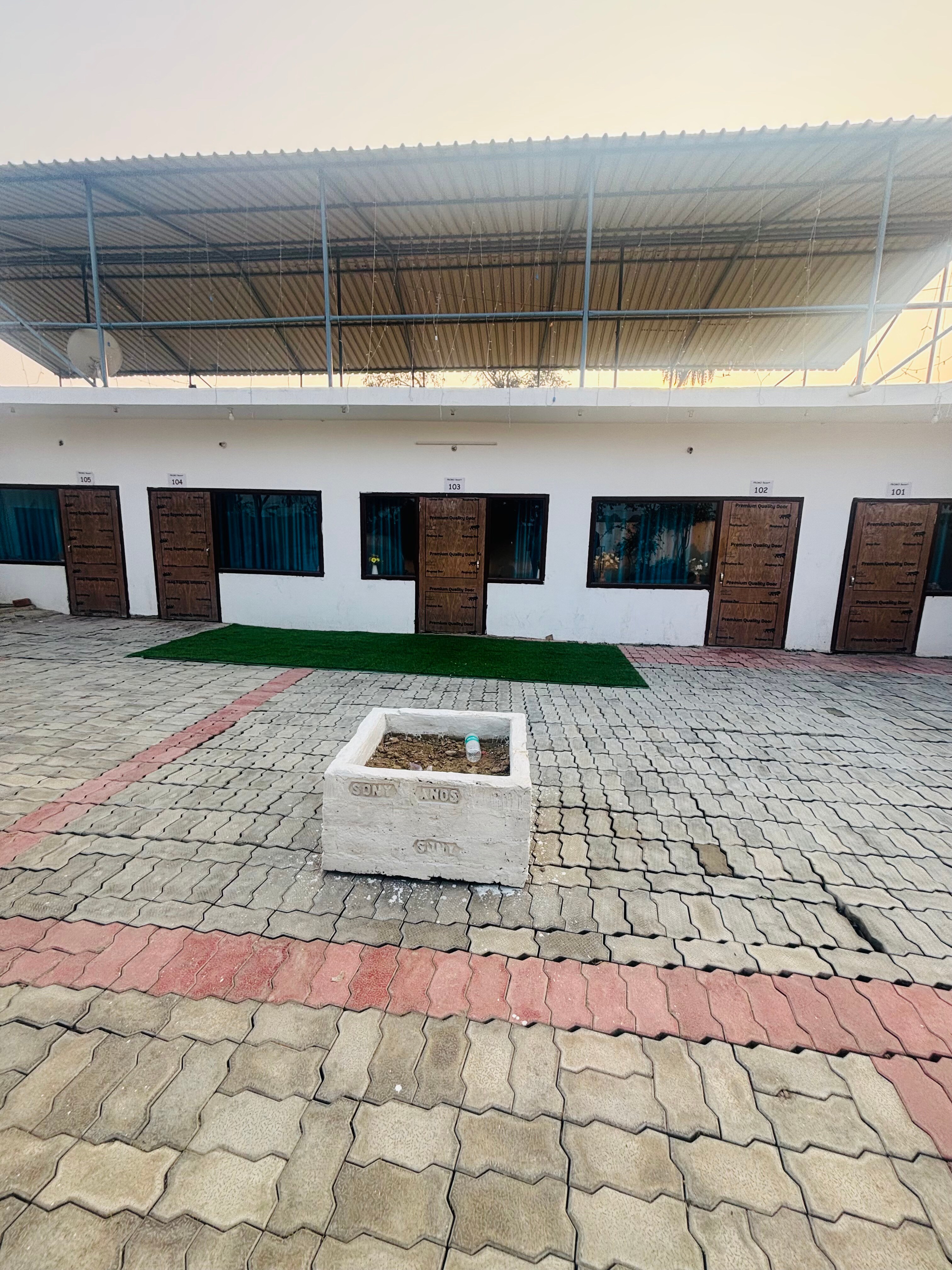 Main gallery