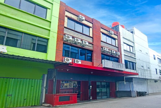 Hotel O Makassar near RS Grestelina formerly Wisma Makassar