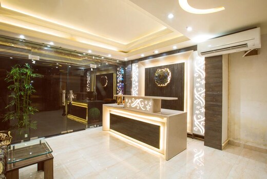Hotel Shivaay Grand ( 5min walk to Golden Temple )
