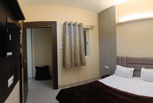 Hotel Shivay Palace
