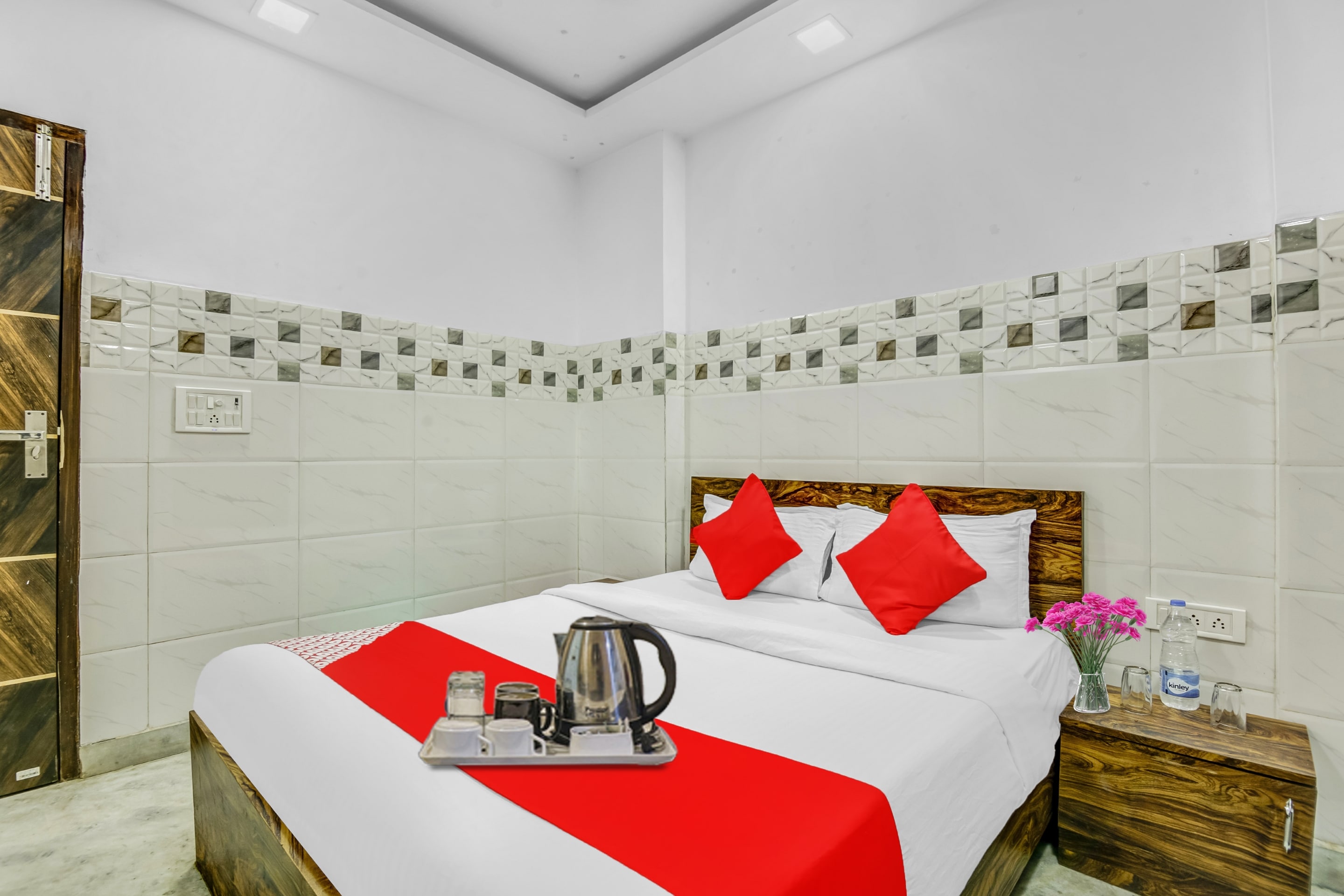 Hotel O New singh