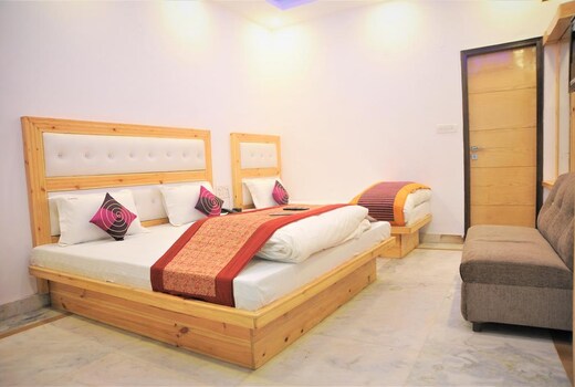 UNV hostel