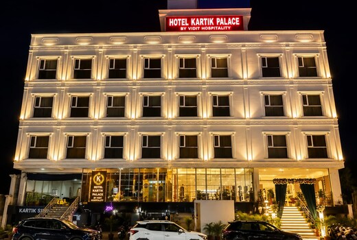 Hotel Kartik Palace