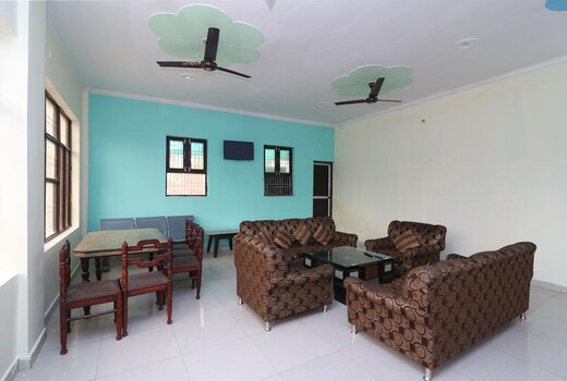 Hotel Galaxy Inn