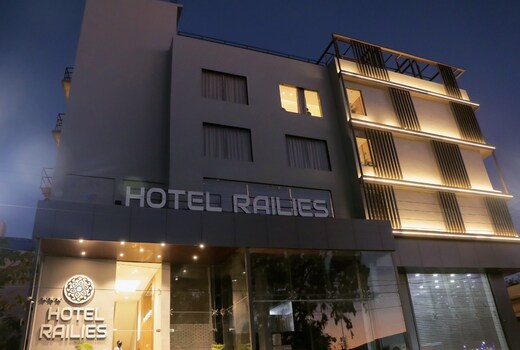 HOTEL RAILIES