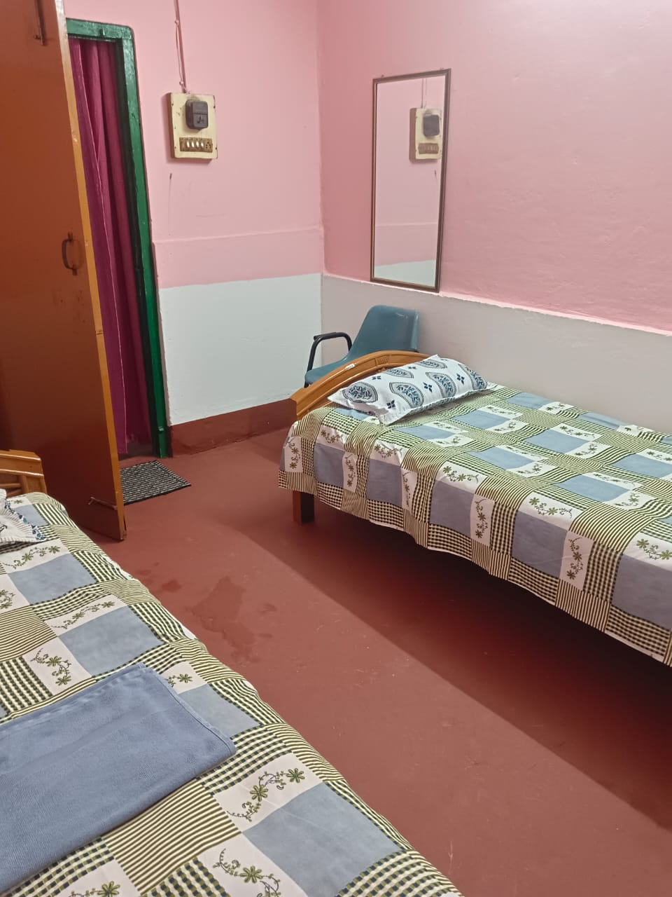 New Minakshi Lodge