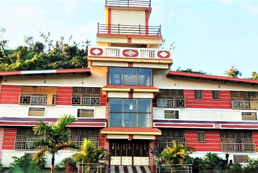 Gokul Paryatak Niwas.