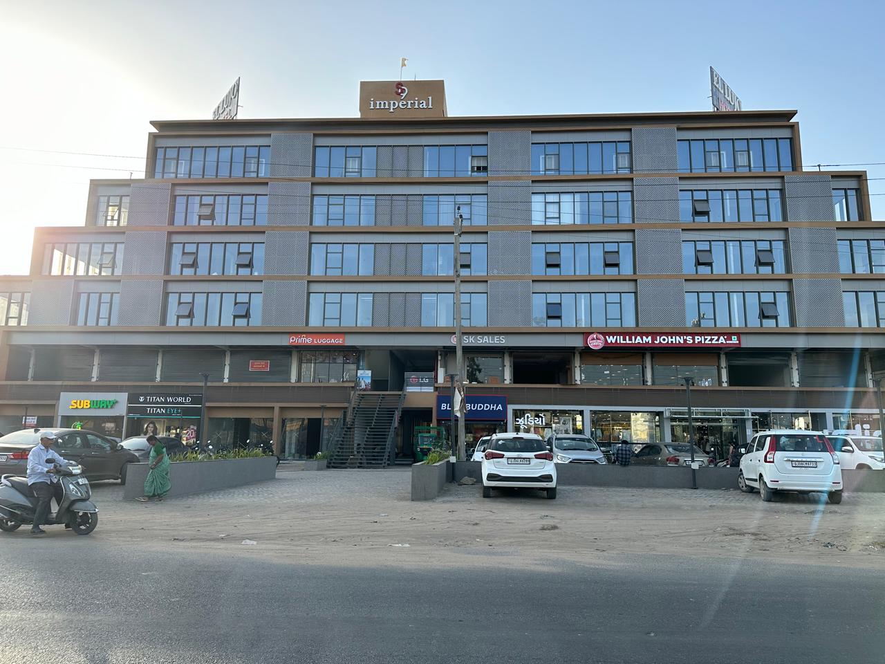 El Lujo Hotel