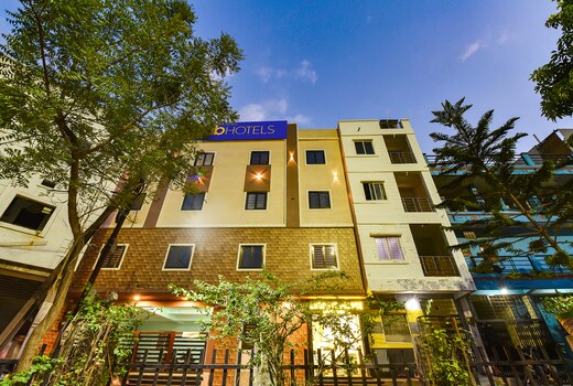 FabHotel Shaurya Palace, Pithampur