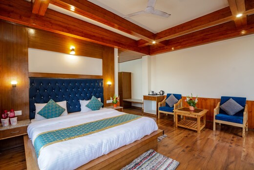 La Kailasha Regency manali