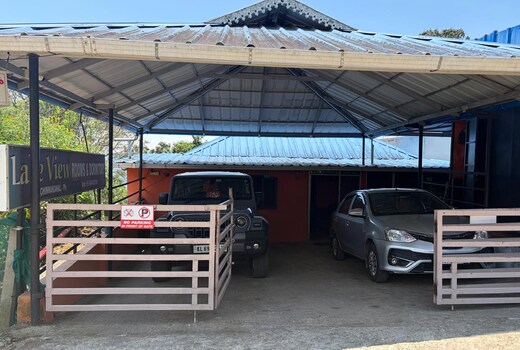 Lake View Homestay Chinnakanal