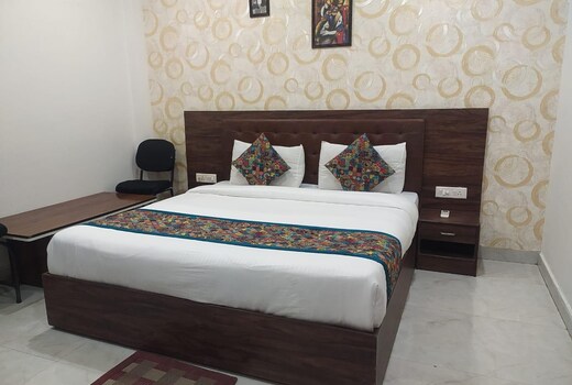 Hotel Taj Royal