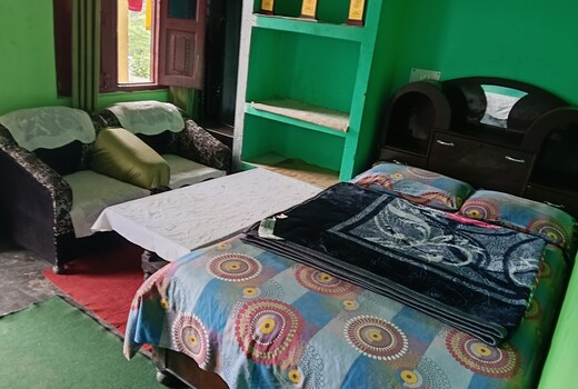 Bansi Narayan Rishi Homestay, Urgam