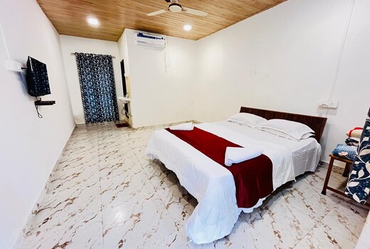 Tranquil Haven 4 BHK with Private Pool Nutare Getaway