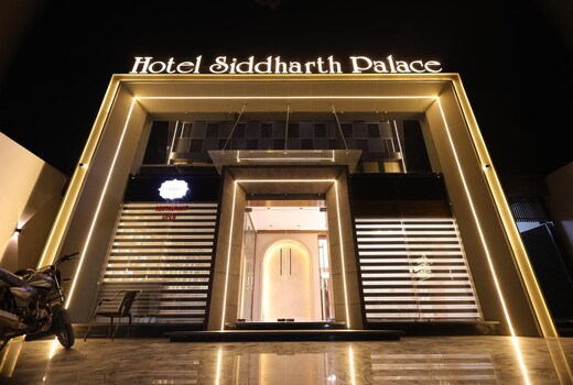 HOTEL SIDDHARTH PALACE
