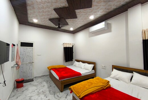 Hotel Maa Bhawani Palace